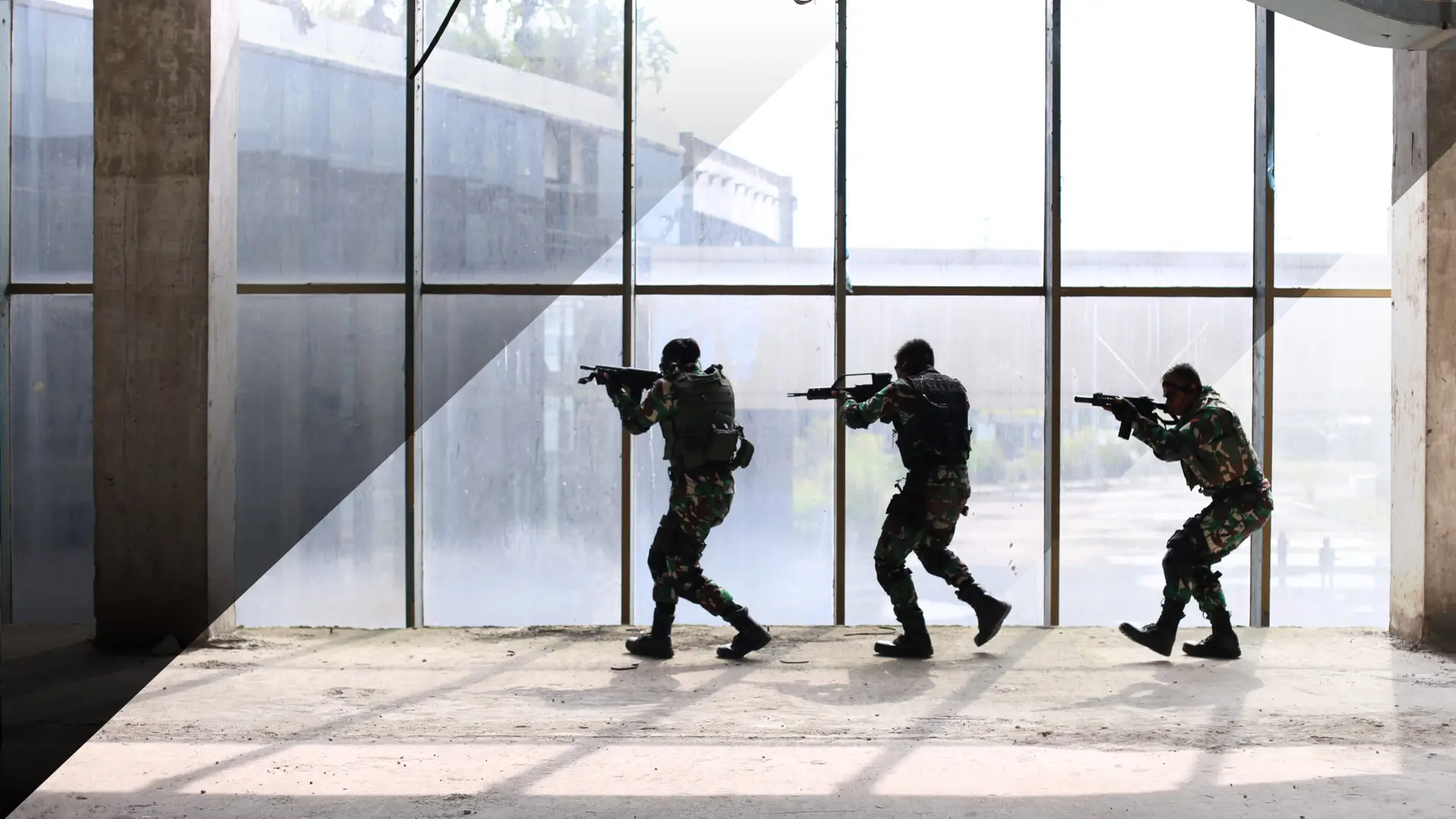 Produsen Sepatu Militer, Safety, dan Institusi di Bandung